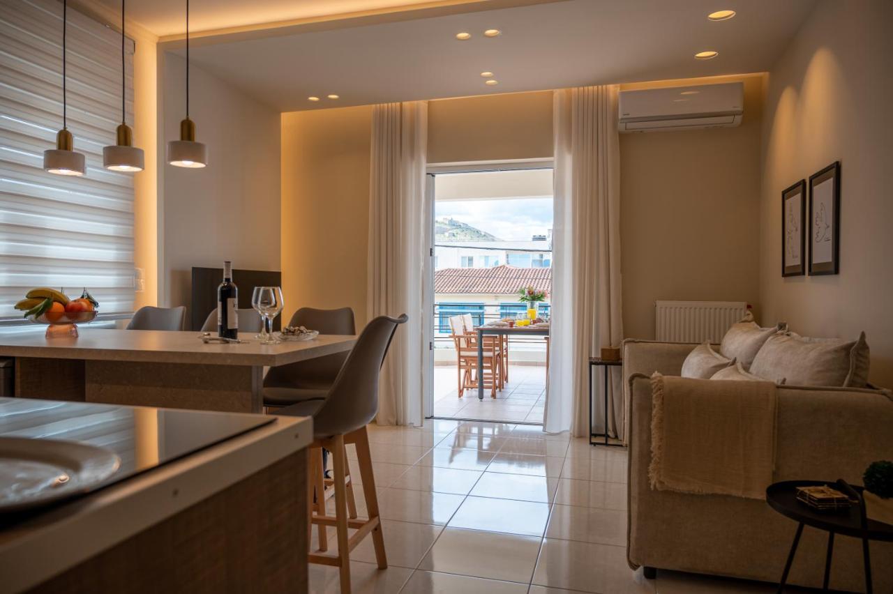 Konstantina'S Luxury Apartment نافبليو المظهر الخارجي الصورة